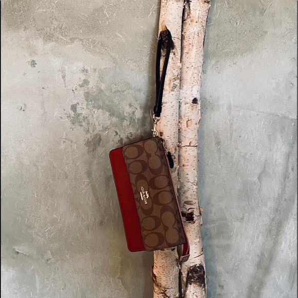 -Coach Signature colorblock Foldover wristlet - Picture 2 of 8